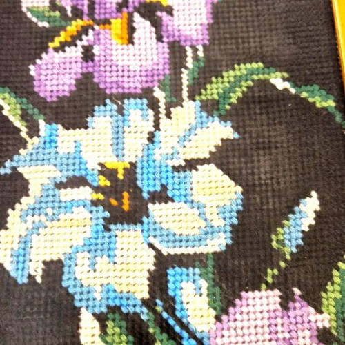 Handmade embroidered floral framed set of 2 with black background