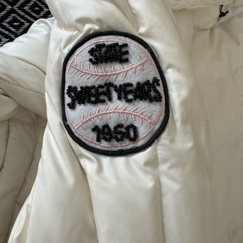 Sweet Years white jacket used with down filling and removable hood