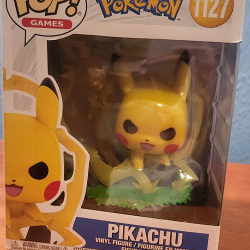 Pikachu Funko Pop 1127 new