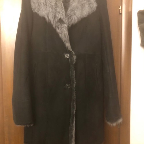 Gueros Costas mouton coat long new unworn women's size L black