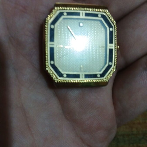 Seiko watch used, gold color, unisex