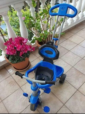 Trike Star tricycle used without belt and canopy