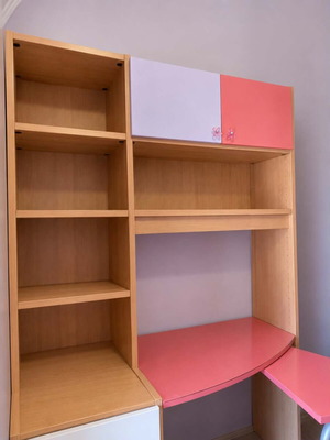 Modeco desk bookshelf