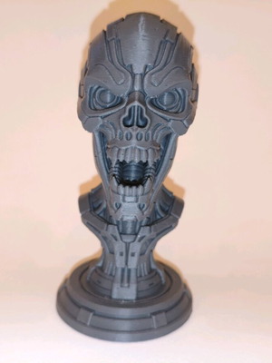 Biomechanical skull statue in Giger style like new