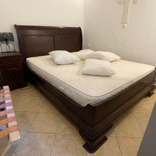 King Size Solid Wood Bed with Mattress and Nightstand like new