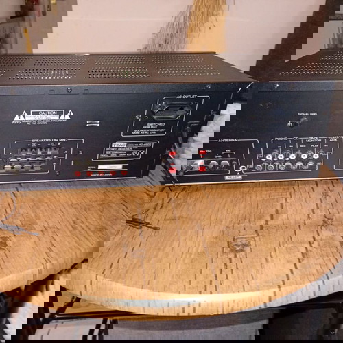Ραδιοενισχυτής TEAC AG-680 μεταχειρισμένος, vintage σε άριστη κατάσταση