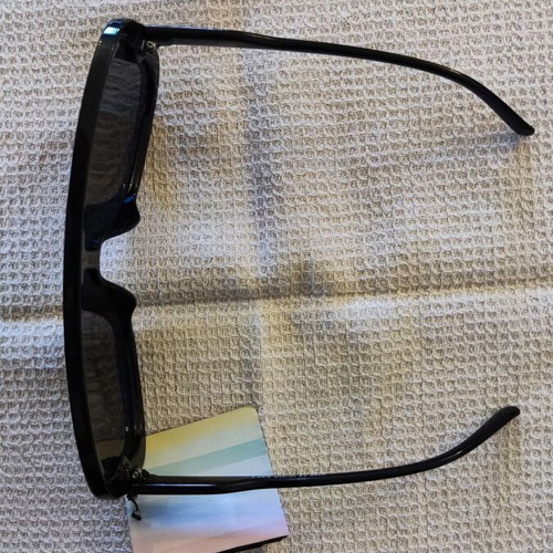 Solo-Solis NDL2350 sunglasses new, black frame and lens