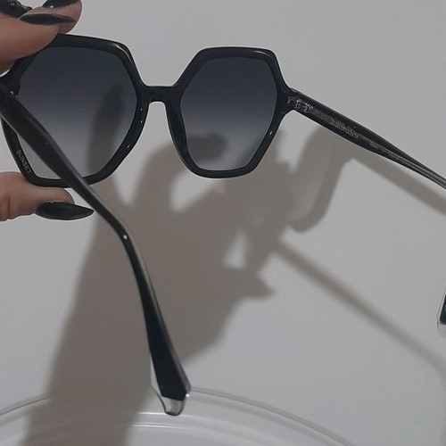 Gigistudios sunglasses new with case and accessories