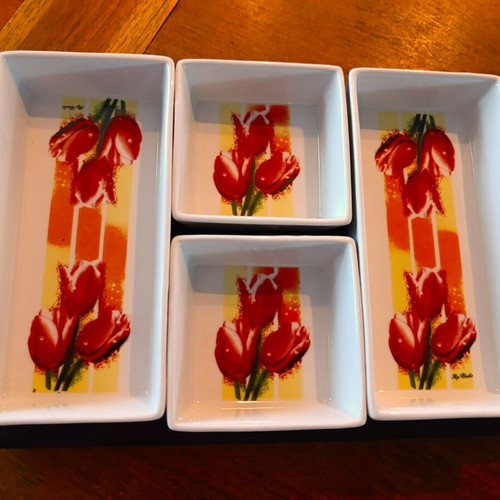 Wooden serving tray with 4 bowls for snacks and dips