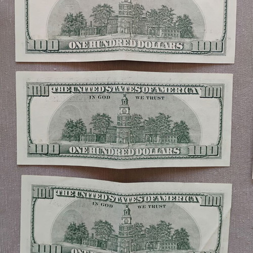 Five Uncirculated 100 Dollar Bills Benjamin Franklin