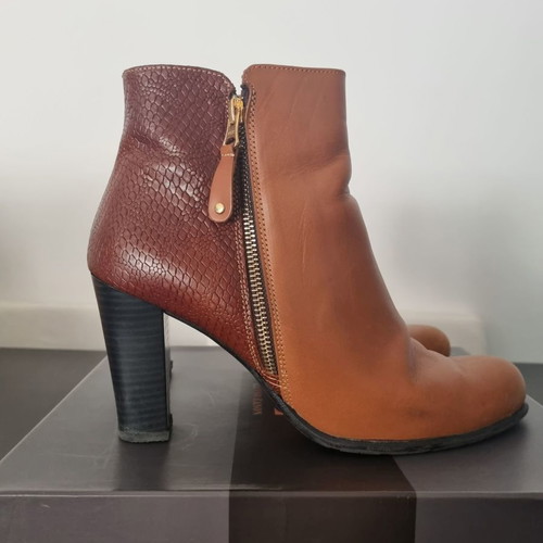 Sagiakos leather high-heeled ankle boots like new, brown two-tone, size 41