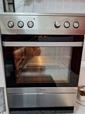 Κουζίνα Morris με κεραμικές εστίες και εγγύηση, καινούργιο