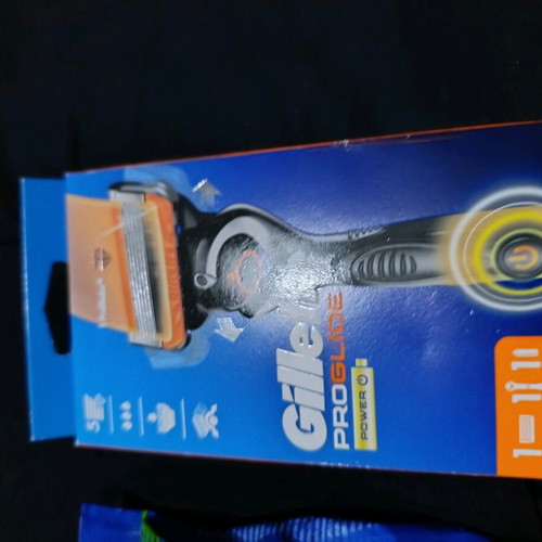 Gillette Pro Glide razors and replacement blades new unused