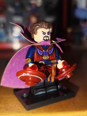 Strange Supreme Evil Doctor Strange φιγούρα σαν καινούργιο με αξεσουάρ