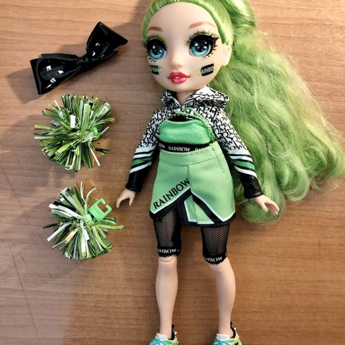 Rainbow High Cheer Jade Hunter doll like new