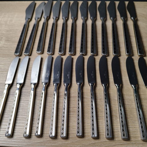 Vintage knives like new, set