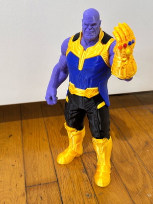 3D Print Thanos Figure like new, 24 cm, PLA plastic