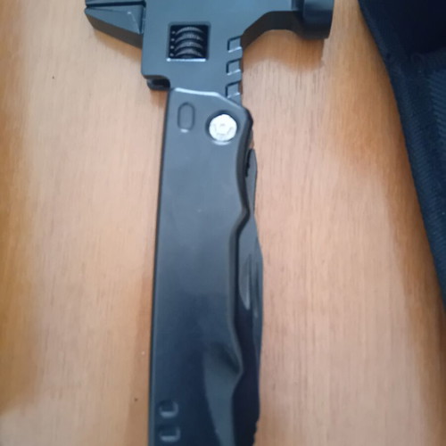 Steel multitool 16 tools in 1 new