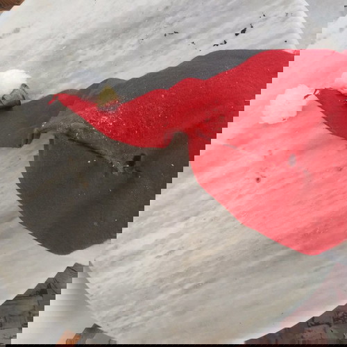 Σκουφάκι Αγίου Βασίλη με καμπανάκια μεταχειρισμένο, με φθορές