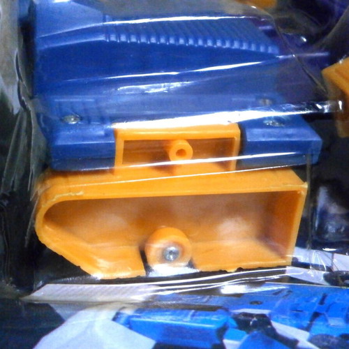 Super Galaxy Space Former tank bootleg transformer vintage