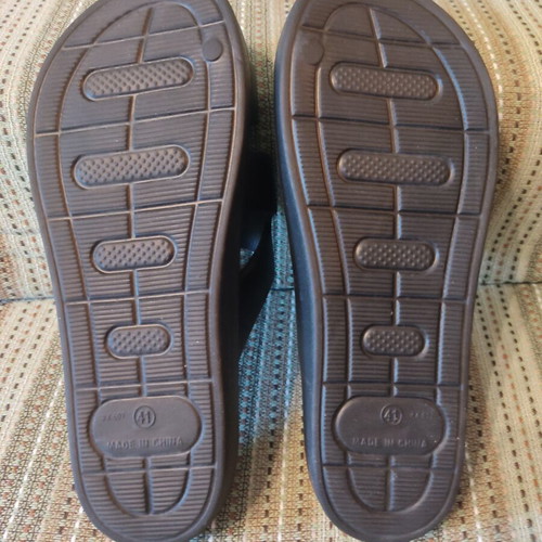 Soft slippers size 40 new, waterproof and anatomical