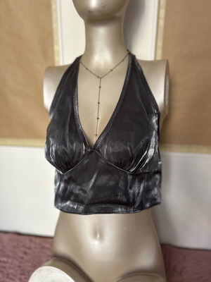 Silver Top like new, halter neck, Primark, size L