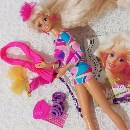 Totally Hair Barbie Mattel 1992 like new, collectible