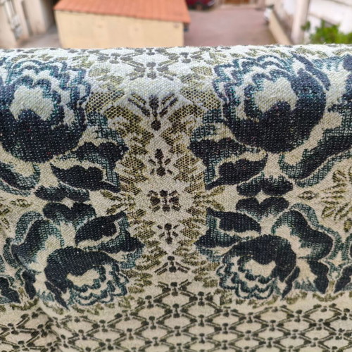 Woven green blanket used 178x125 without fringes