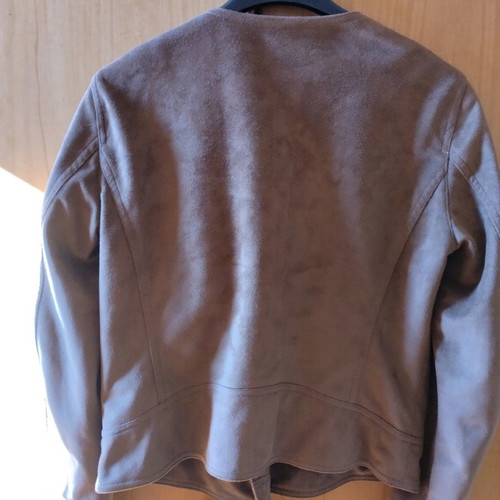 Benetton suede jacket used, tan color, size 44 medium