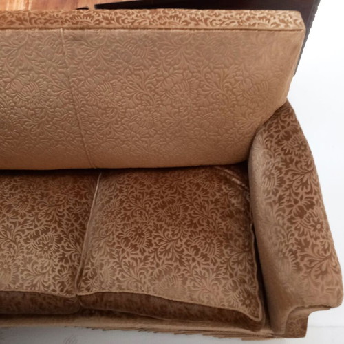 Englezakis living room set used, needs renovation