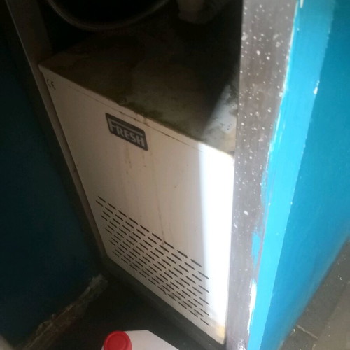 Professional water cooler used with sink and 2 automatic taps