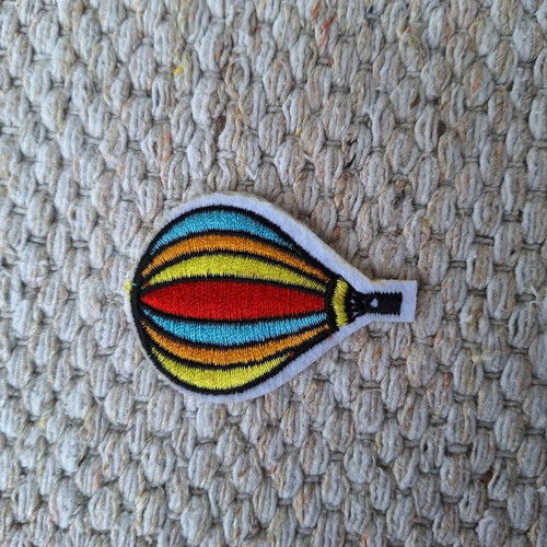 Hot air balloon iron-on patch new, heat transfer motif