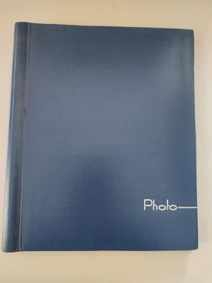 Άλμπουμ φωτογραφιών σε άριστη κατάσταση με 10 διπλές σελίδες