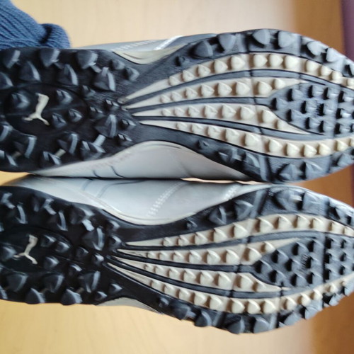 Puma football shoes size 41 used, silver