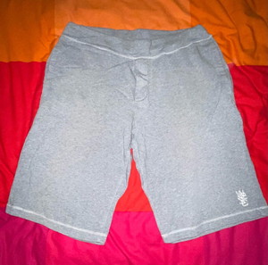 Γκρι Βερμούδα Oversized