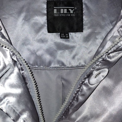 Μπουφάν Lily medium μεταχειρισμένο, σατέν γκρι ασημί puffer με πουπουλο