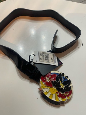 Belt with colorful buckle like new, size 110