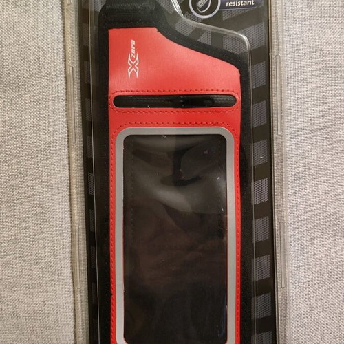 Xzero mobile phone pouch new, waist up to 5.5"