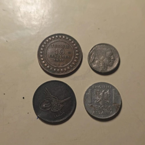 Foreign coins lot used