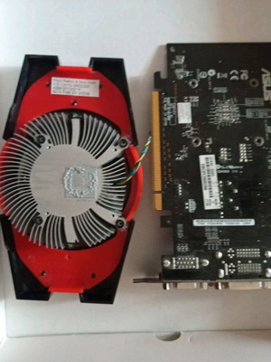 ΚΆΡΤΑ ΓΡΑΦΙΚΏΝ GT 640 2GDE