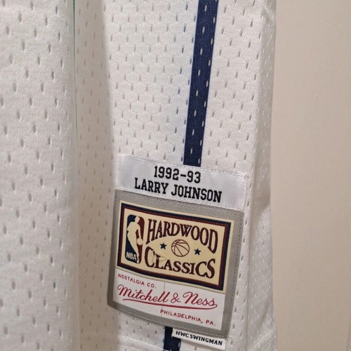 Mitchell & Ness Swingman Hardwood Classics NBA Jersey Larry Johnson Charlotte Hornets New with Tags