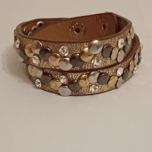 Sincera women's leather bracelet with studs and rhinestones