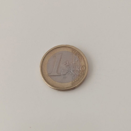 Euro coin 1 from Ireland 2002 used