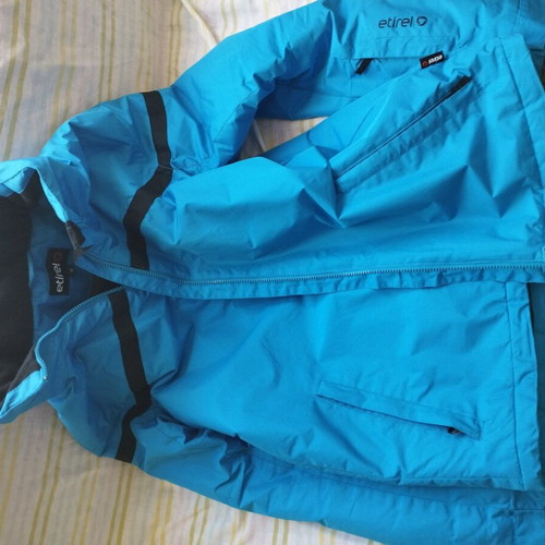 Etirel jacket size M like new, blue