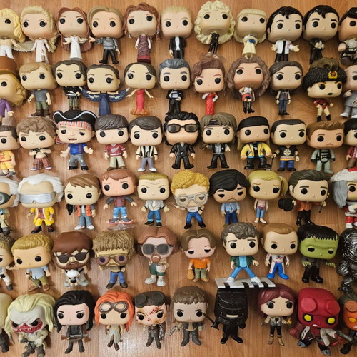 Funko Pop figures without boxes