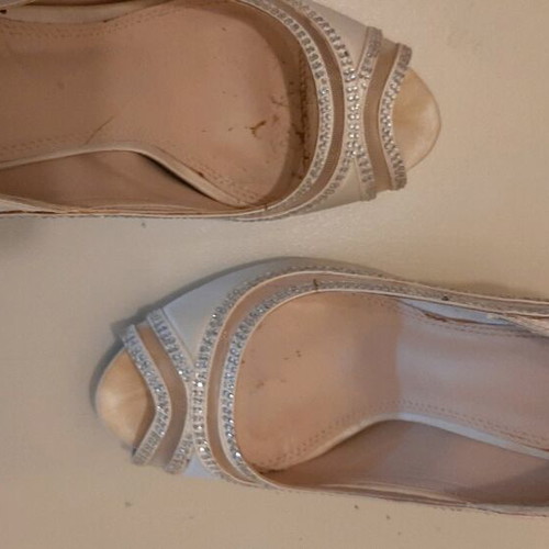 Satin pumps with rhinestones size 37 like new for bride