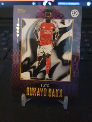 Topps Gold UCC Elite Bukayo Saka like new