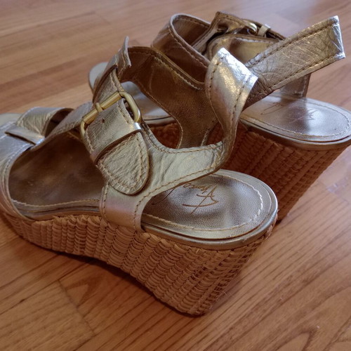 Franco Sarto straw platform sandals used, beige and gold, size 39.5