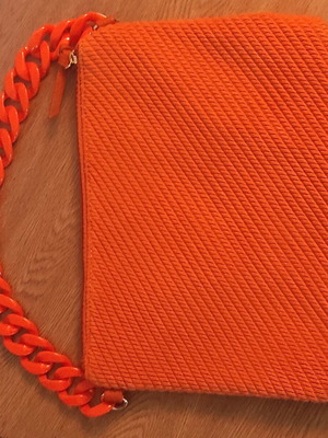 Shoulder envelope bag like new, orange