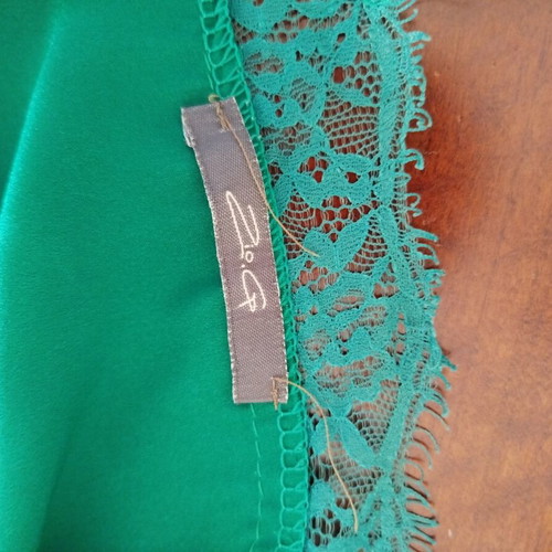 Green blouse size M, like new